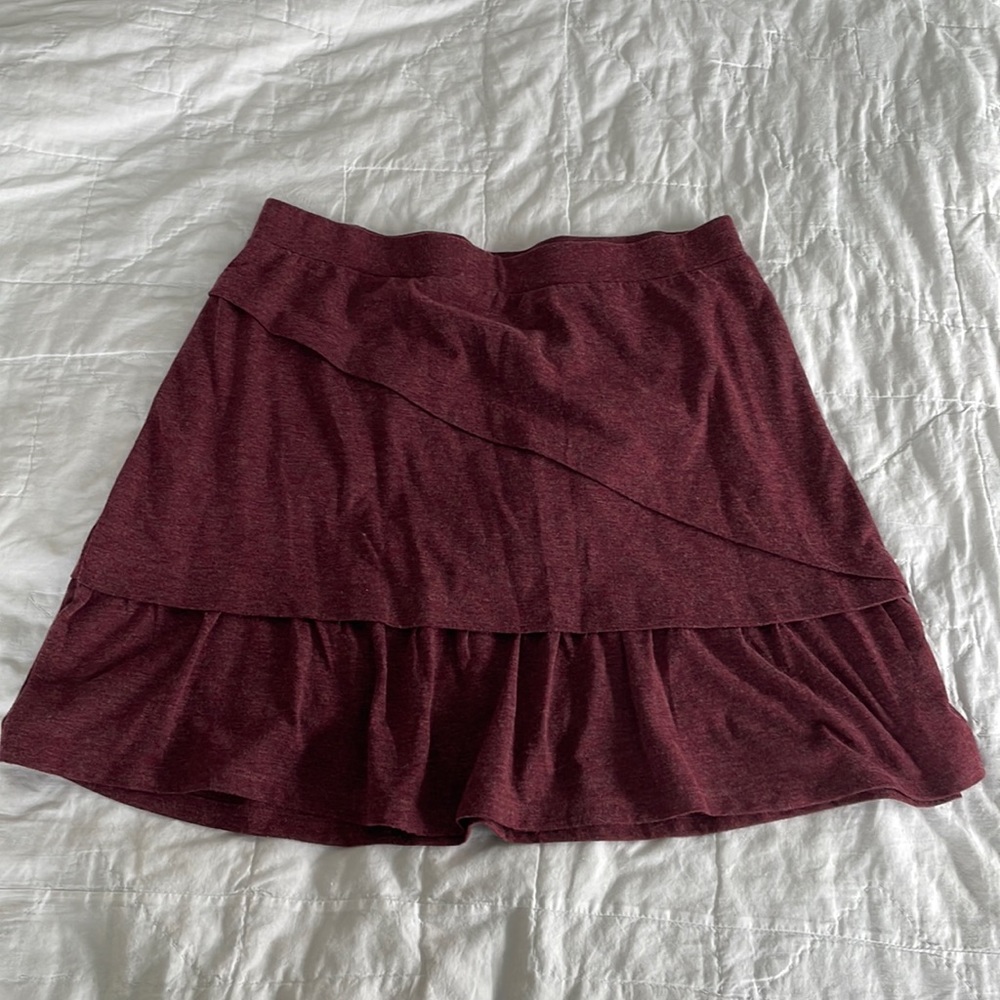 Prana ruffle skirt maroon size medium
